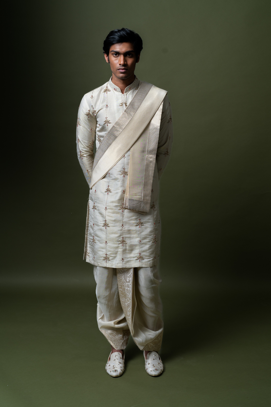 Tejas Harish Kurta Set