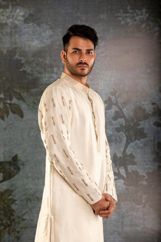 Traditional Elephant motive  Kurta Waistcoat in Cream Color